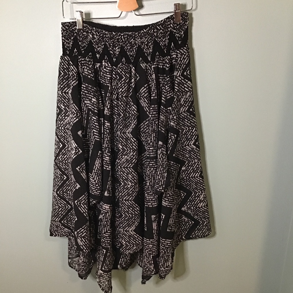 Black  Chiffon Handkerchief Hem midi Skirt